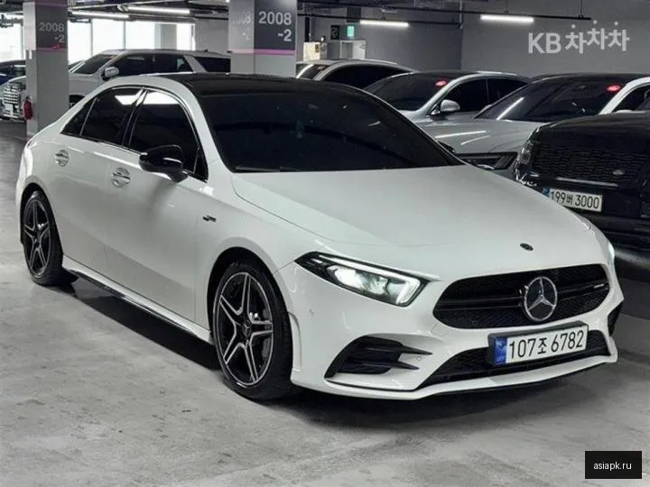 Mercedes-Benz A-Class 2