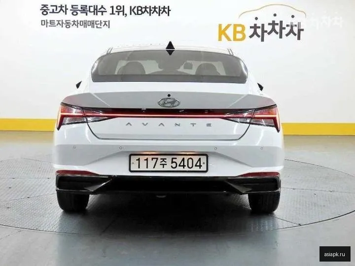 Hyundai Avante 3
