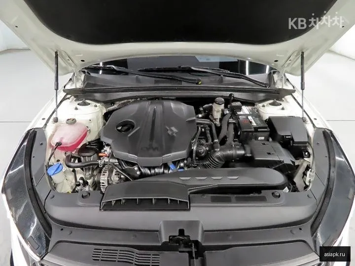 Kia K5 6