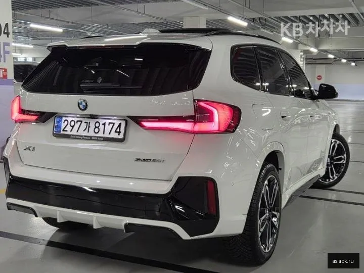 BMW X1 6
