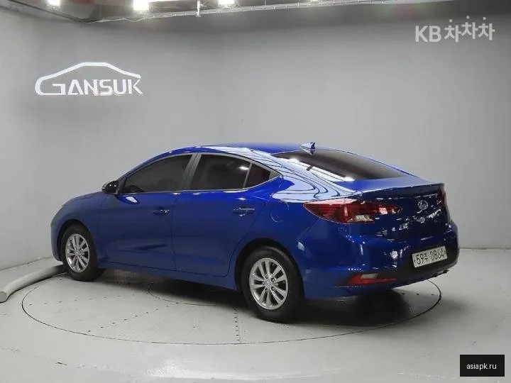 Hyundai Avante 3