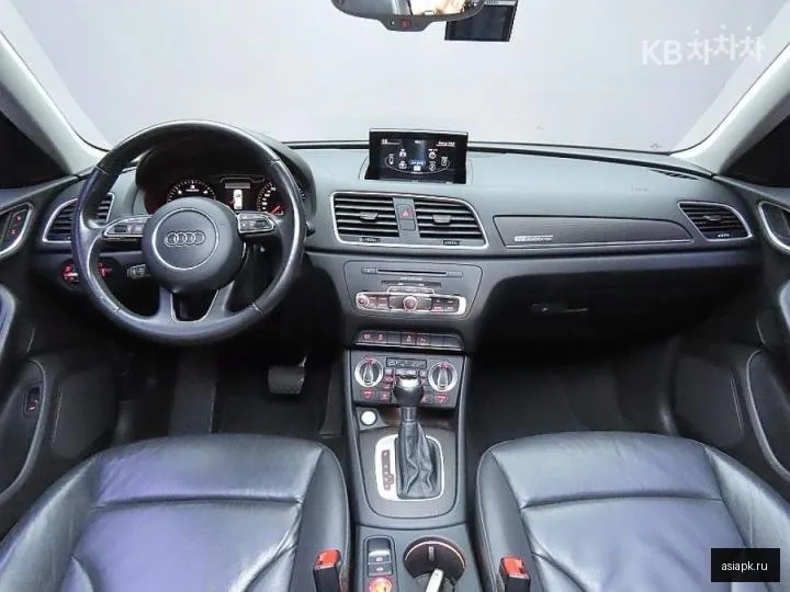 Audi Q3 6