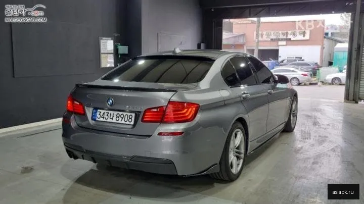 BMW 5-Series 2