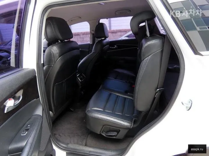 Kia Sorento 6