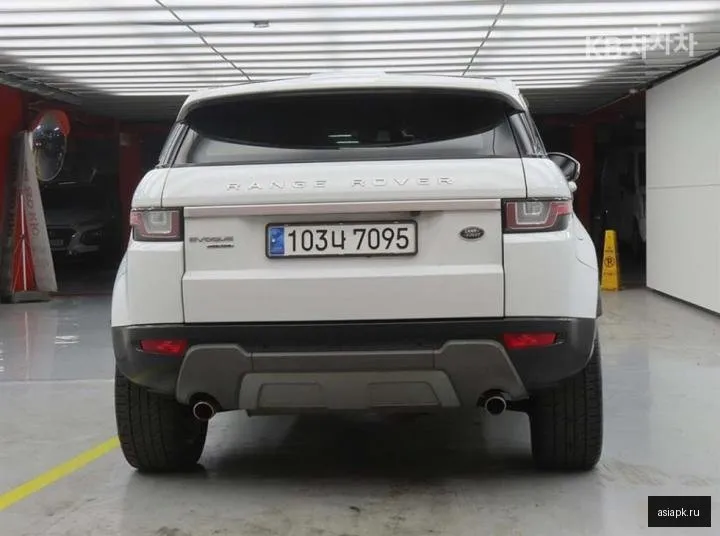 Land Rover Range Rover Evoque 3