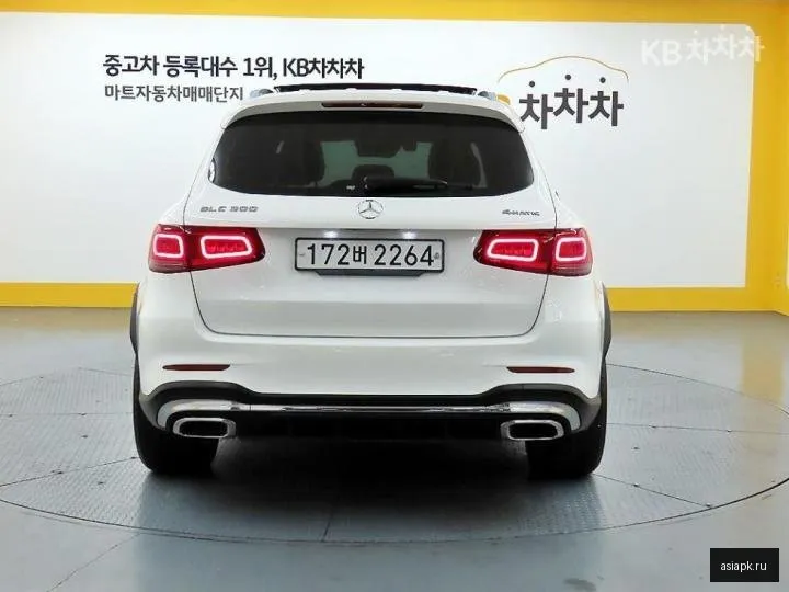Mercedes-Benz GLC-Class 3
