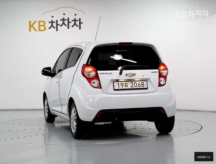 Chevrolet Spark 4