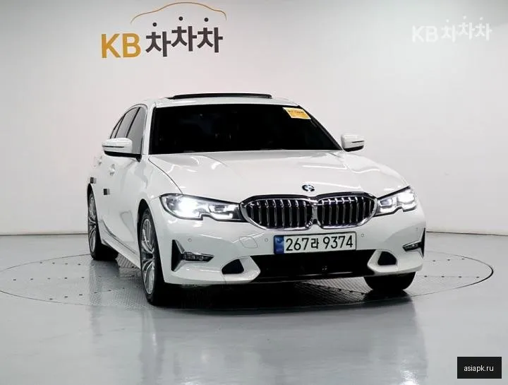 BMW 3-Series 2