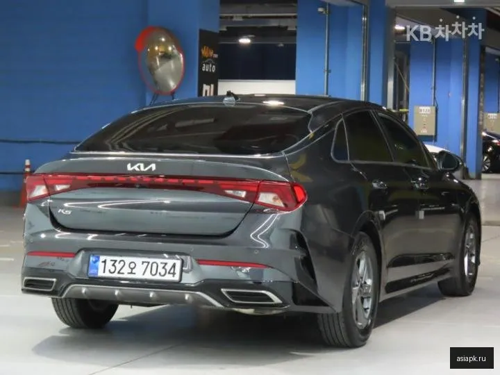 Kia K5 4