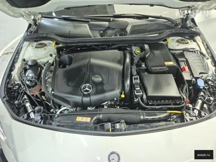 Mercedes-Benz CLA-Class 5