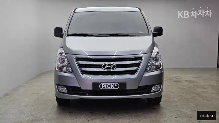 Hyundai Starex 3