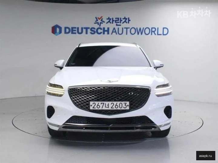 Genesis GV70 3