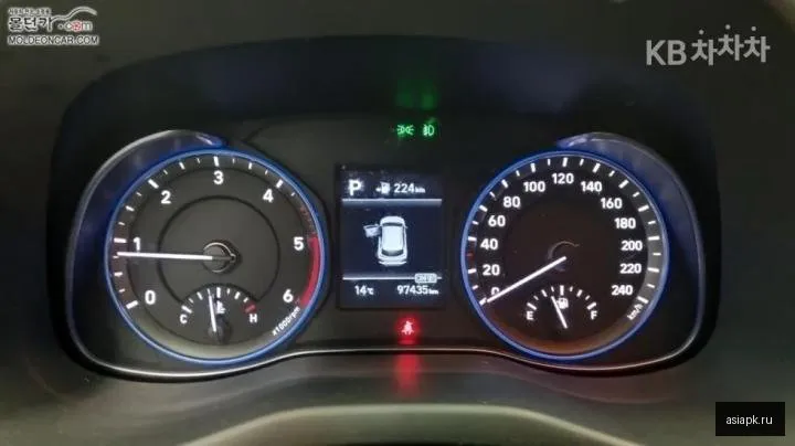 Hyundai Kona 5