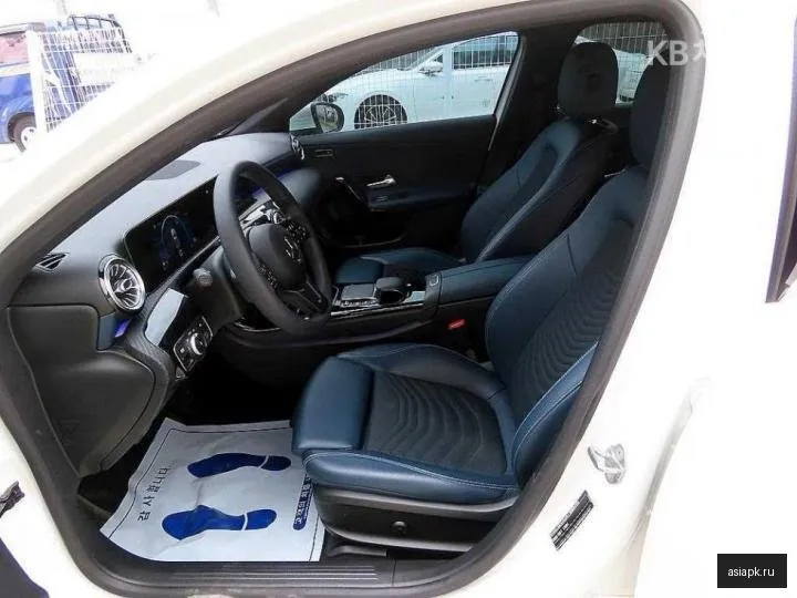 Mercedes-Benz A-Class 5