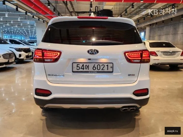 Kia Sorento 5