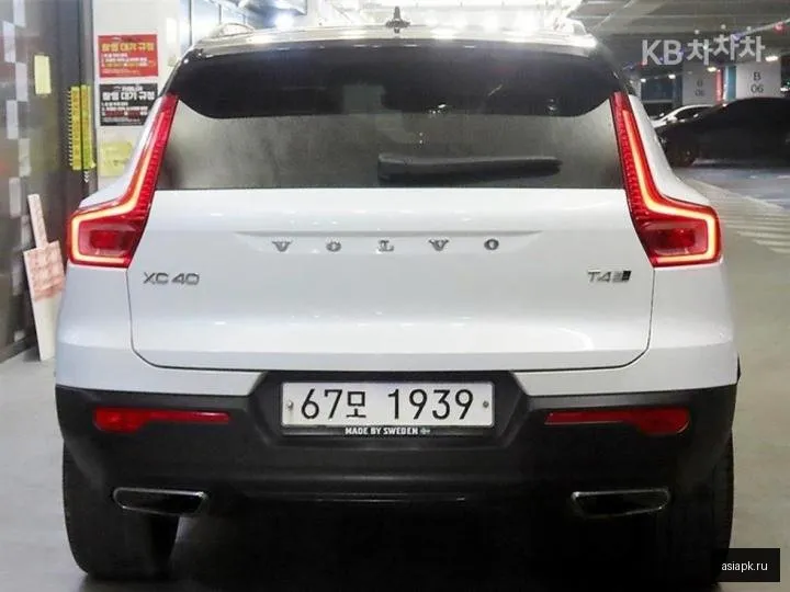 Volvo XC40 5