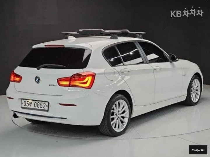 BMW 1-Series 3