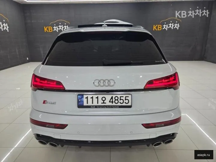 Audi SQ5 3