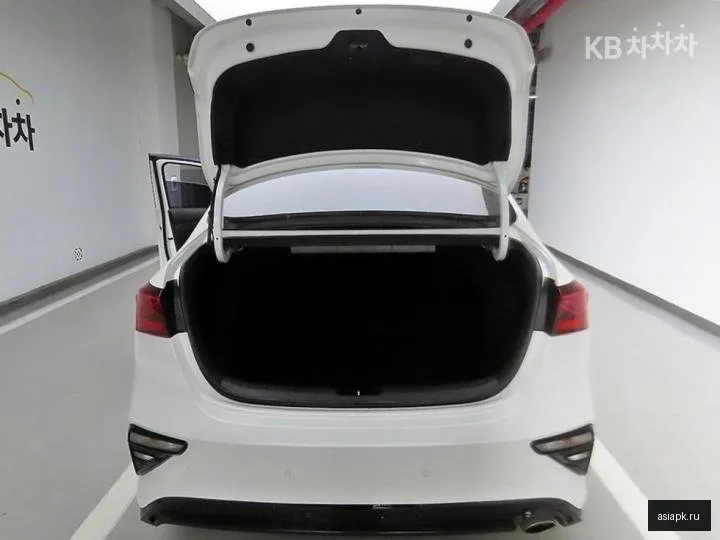 Kia K3 5