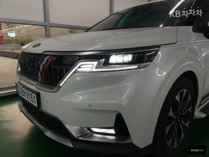 Kia Carnival 3
