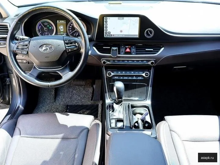 Hyundai Grandeur 5