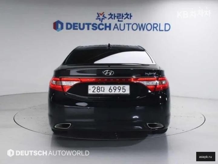 Hyundai Grandeur 4