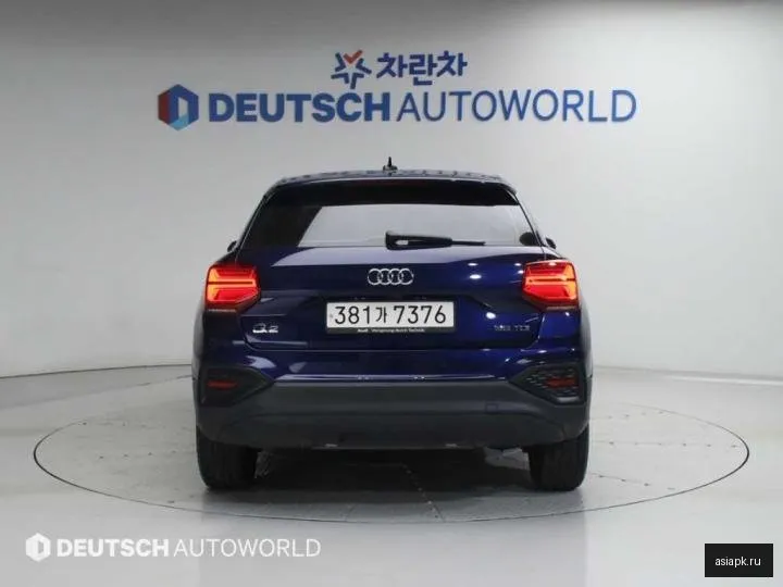 Audi Q2 4