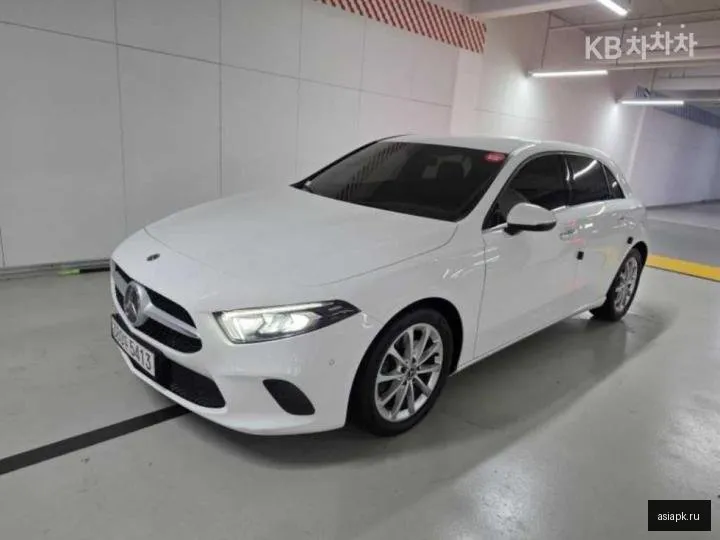 Mercedes-Benz A-Class 2