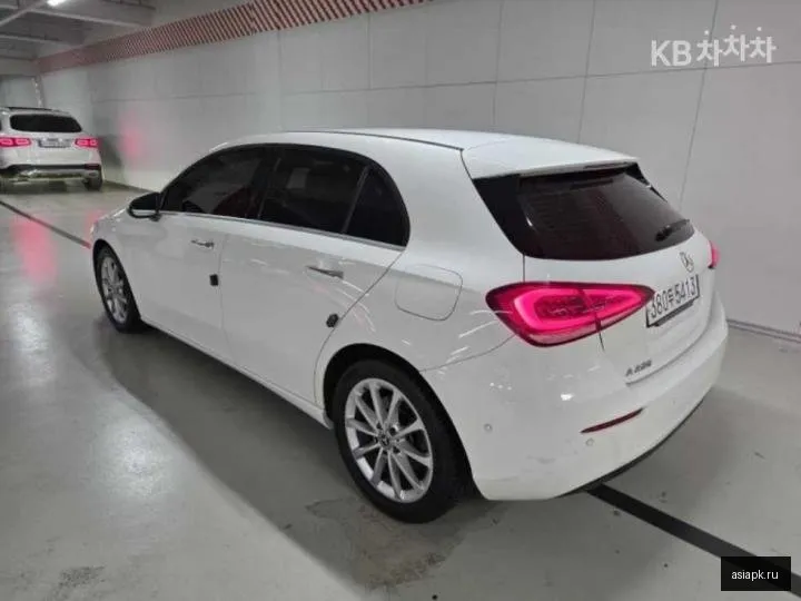 Mercedes-Benz A-Class 3