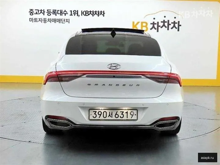 Hyundai Grandeur 3