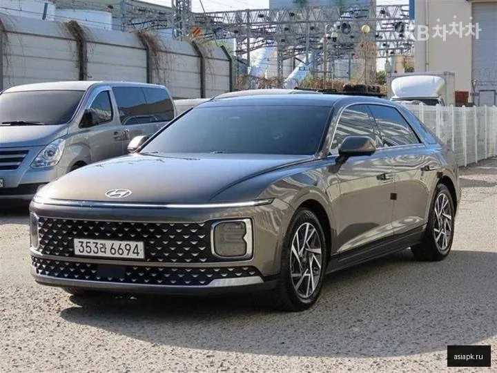 Hyundai Grandeur 2