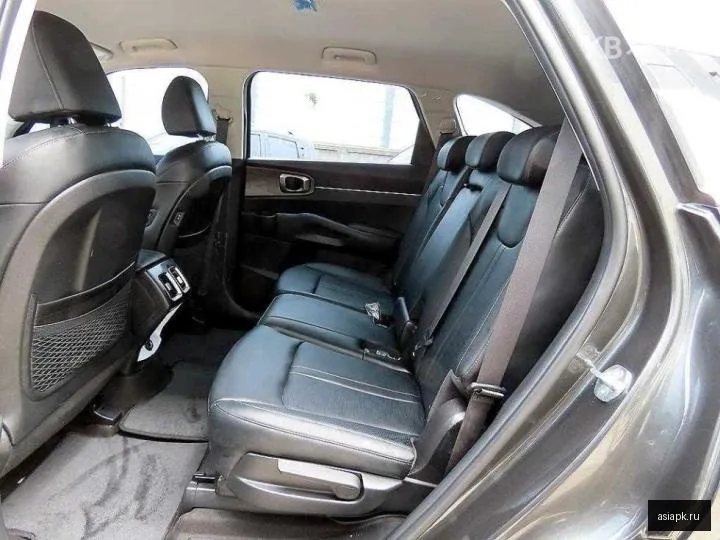 Kia Sorento 6