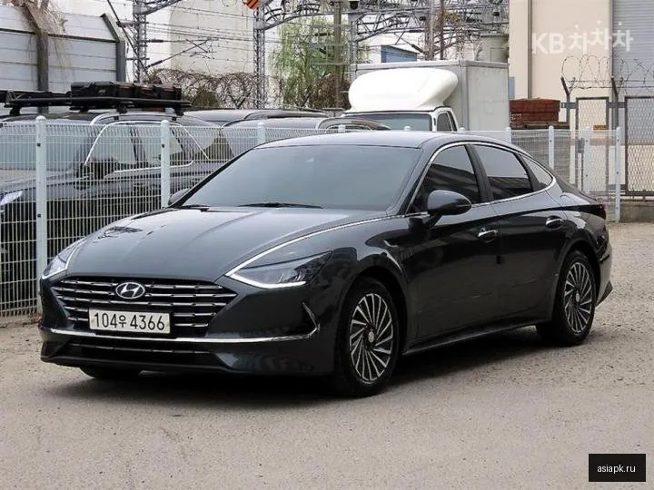 Hyundai Sonata 2
