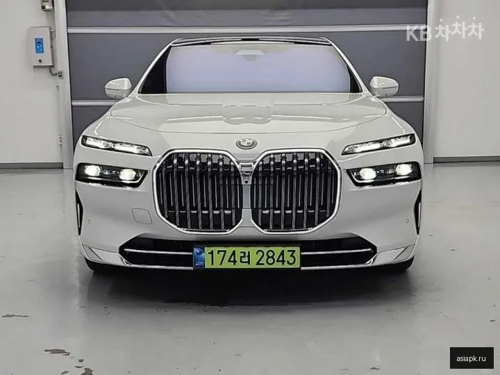BMW 7-Series