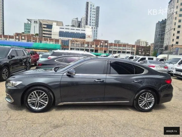 Hyundai Grandeur 6