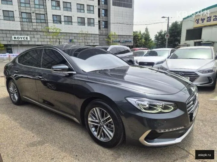 Hyundai Grandeur 3