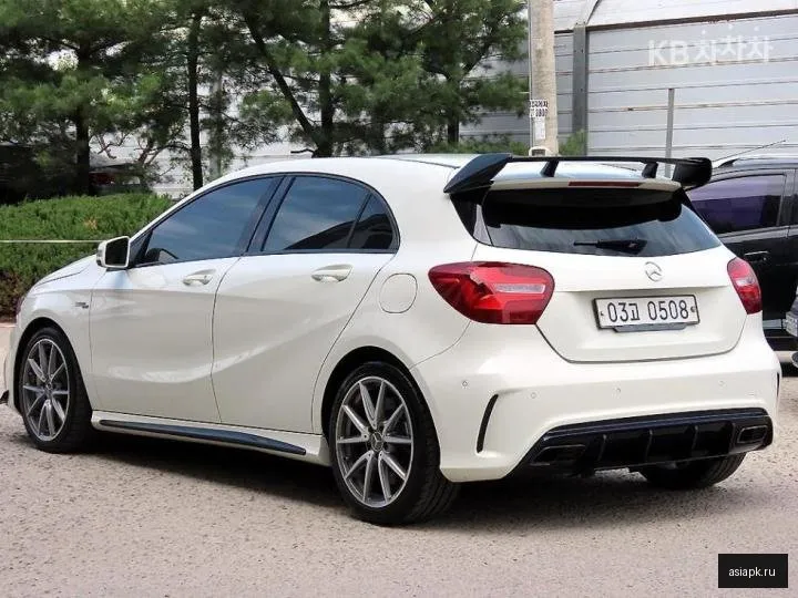 Mercedes-Benz A-Class 3