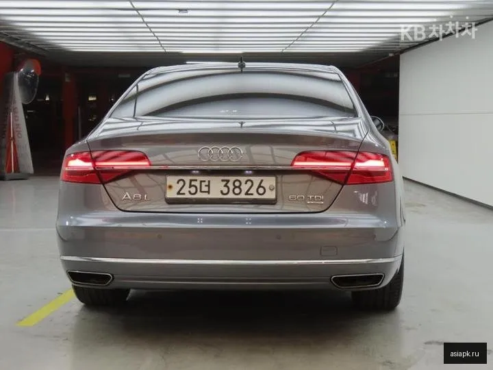 Audi A8 3