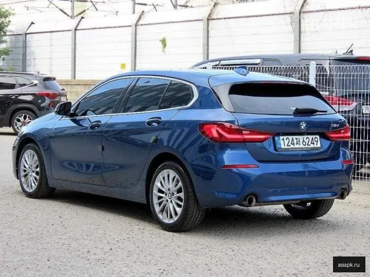 BMW 1-Series 3