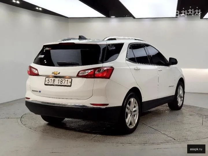 Chevrolet Equinox 4