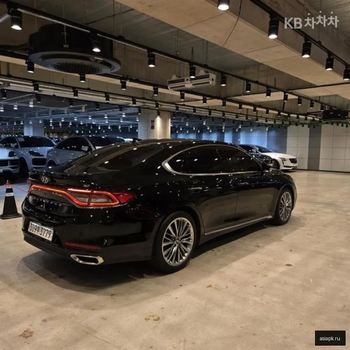 Hyundai Grandeur 5
