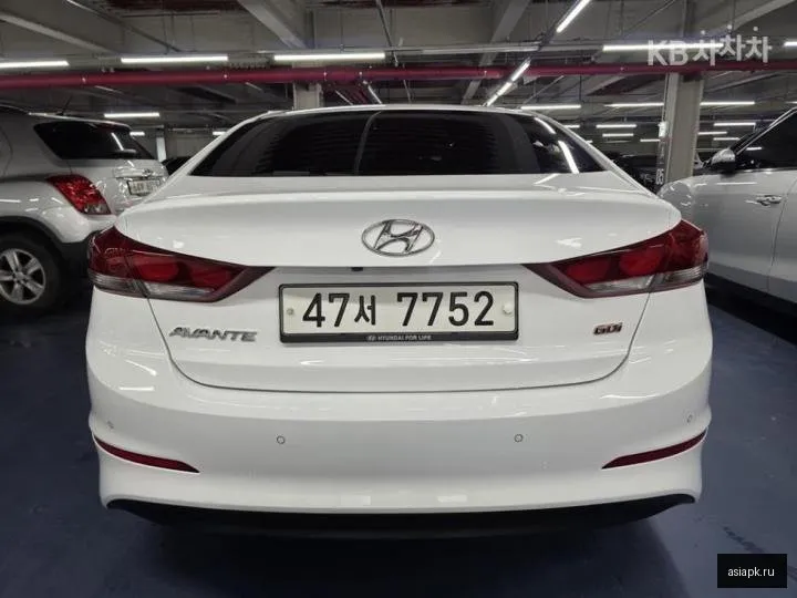 Hyundai Avante 5