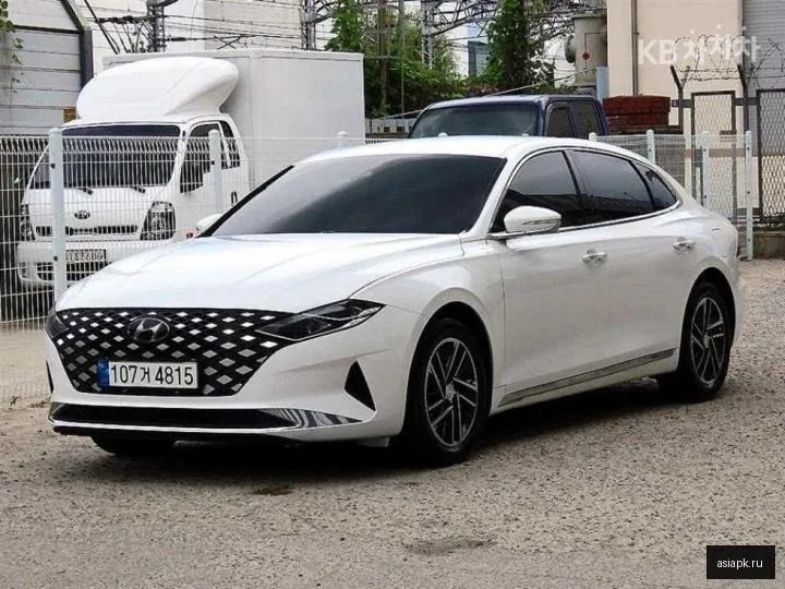 Hyundai Grandeur 2