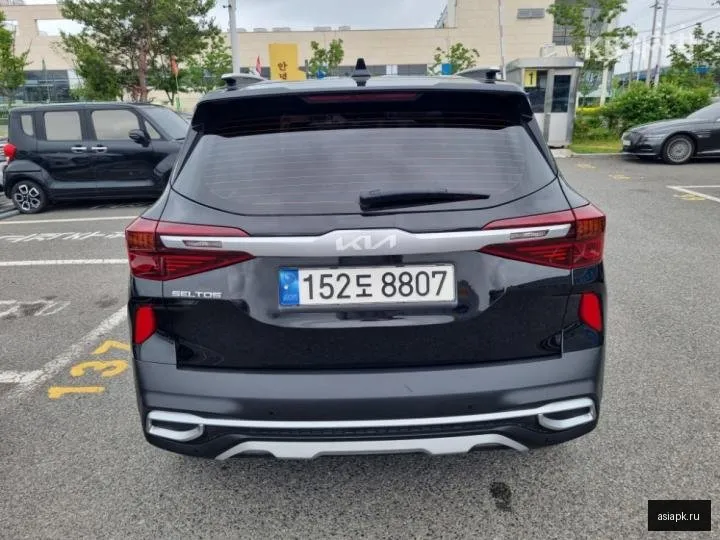 Kia Seltos 4