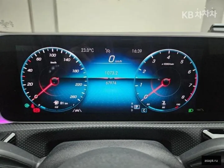 Mercedes-Benz CLA-Class 5
