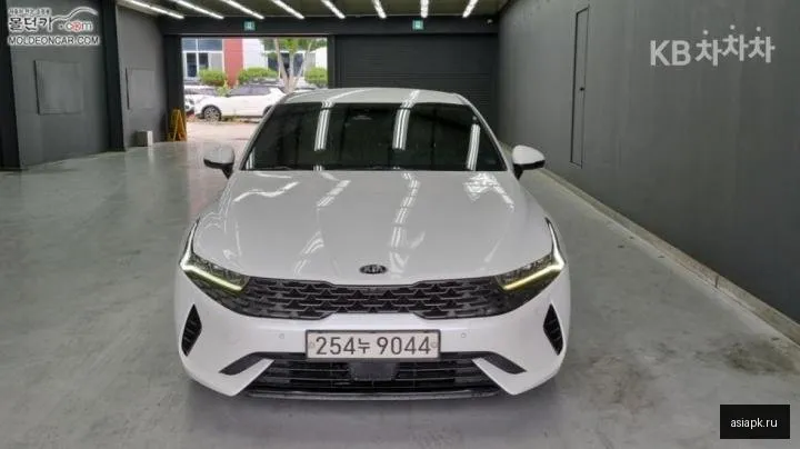 Kia K5 3