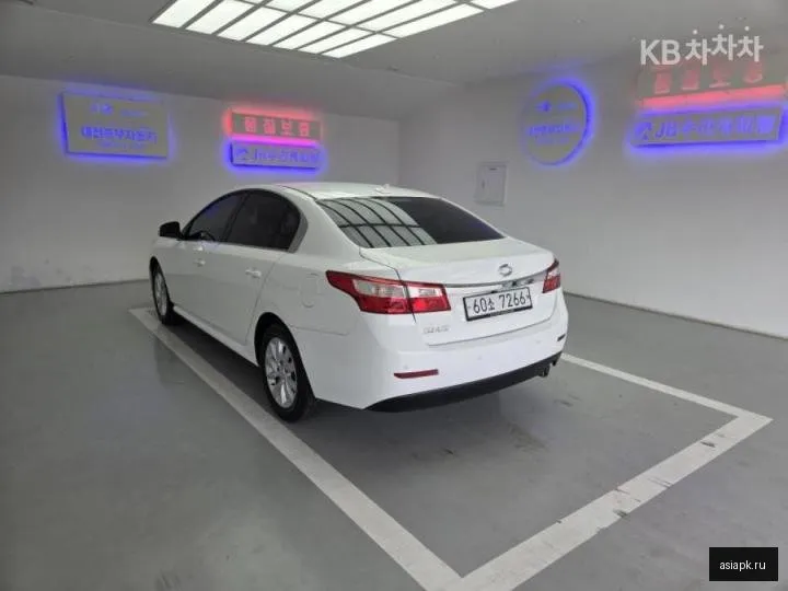 Renault Latitude 6