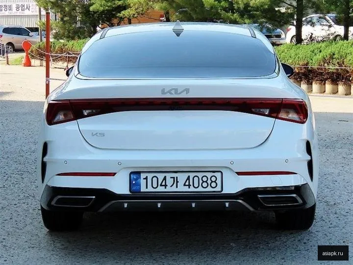 Kia K5 4