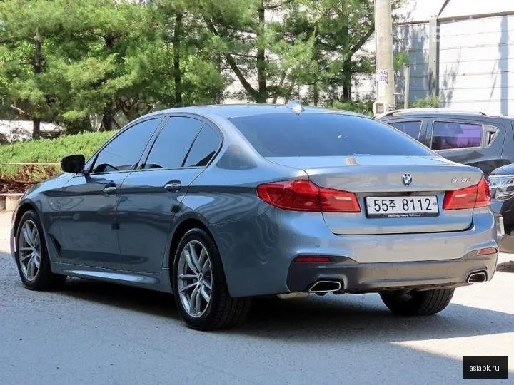BMW 5-Series 3
