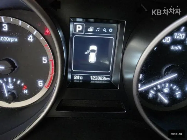 Hyundai Santa Fe 5